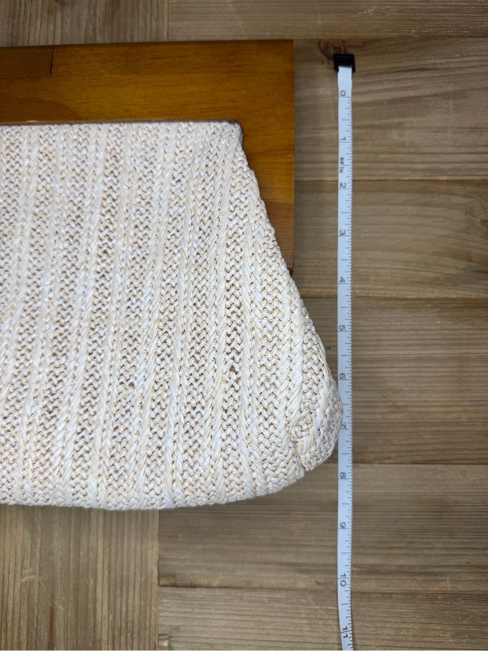 Shiraleah Chicago Cream Knit Clutch with Wooden Frame - Picture 9 of 9